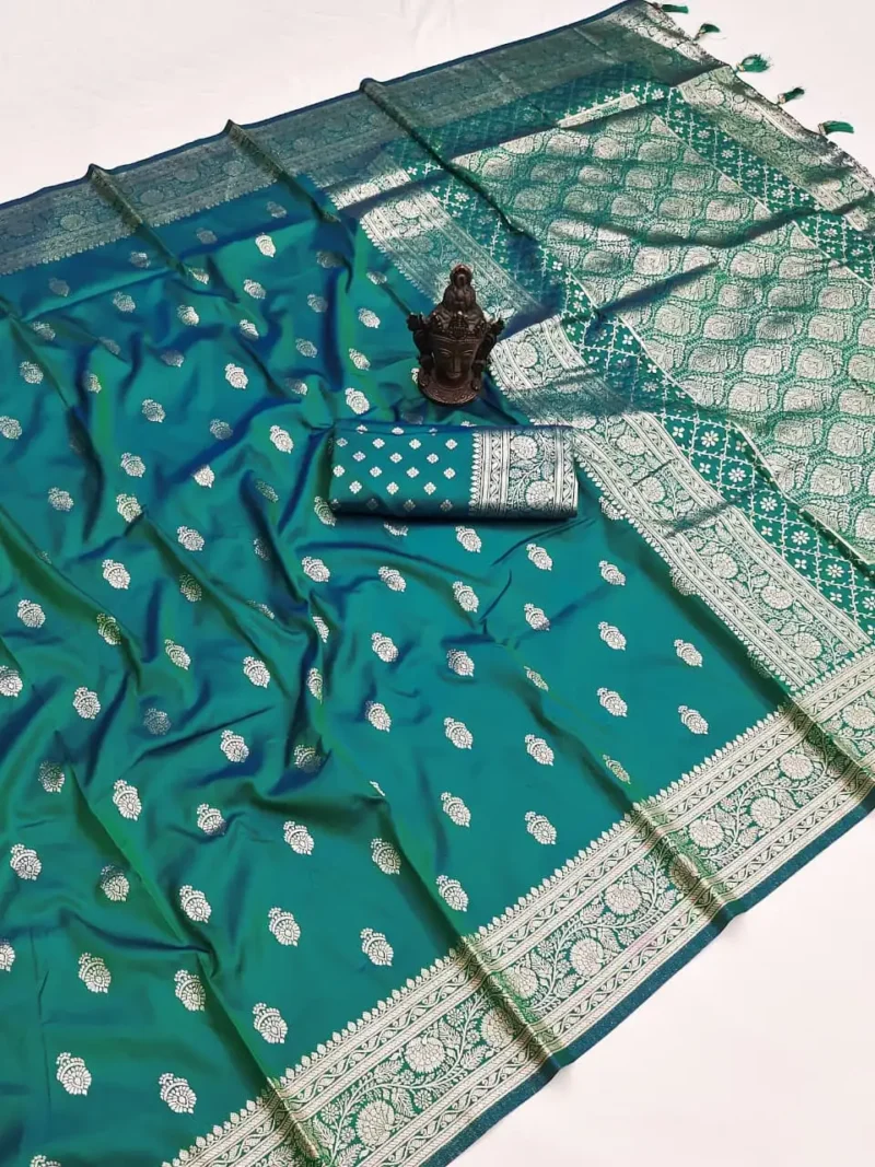 Rama Pure Banarasi Silk Saree with Zari Woven Pallu