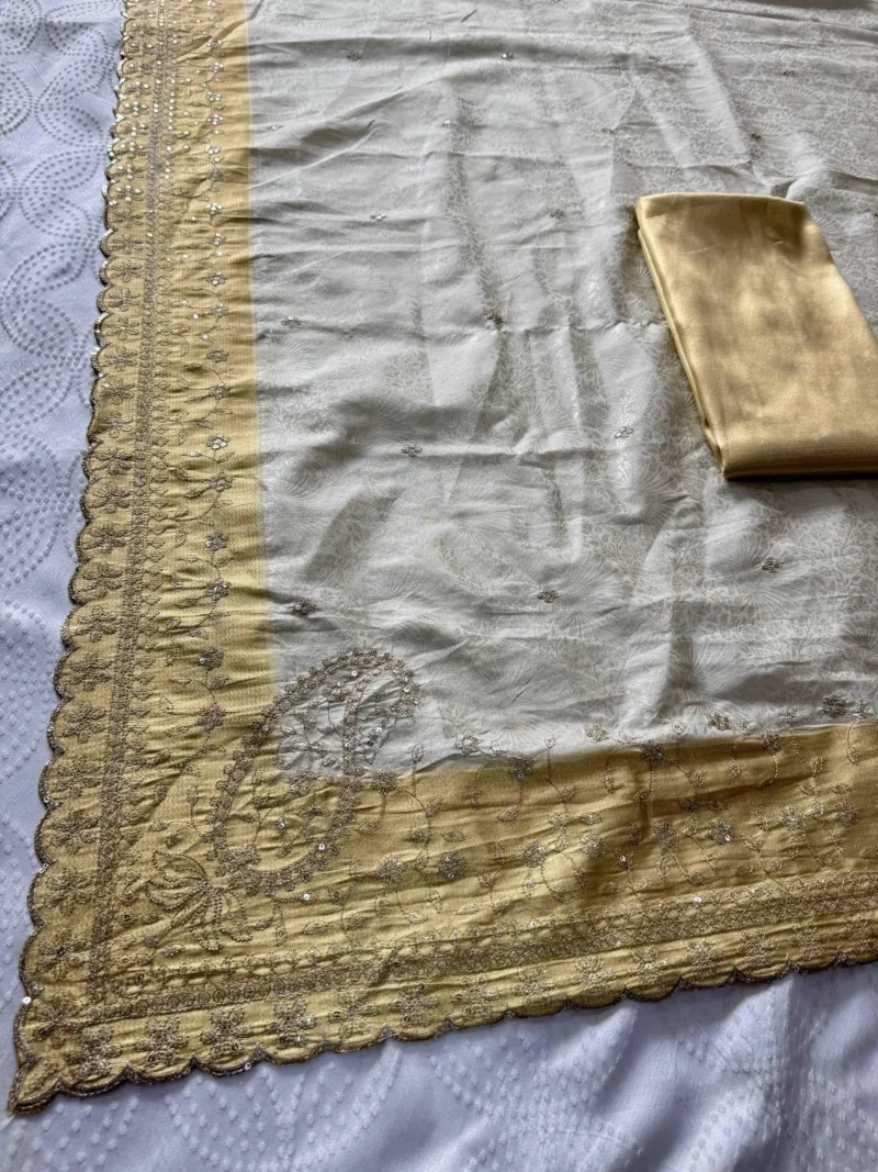 Pastel Pure Kanjivaram Silk Wedding Saree with Gold Zari Weaving Border live image