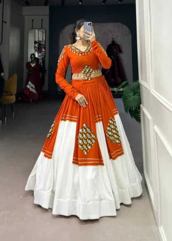 Pure Rayon Navratri Lehenga with Traditional Gamthi Patch Work Blouse front look