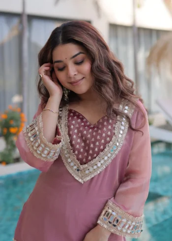 Peach Colour Ready Made Salasa Top Pant Set with Mirror Work and Matching Batwa close look