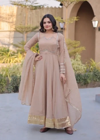 Chiku Women's Silver Crunchy Designer Party Wear Gown with Dupatta front look
