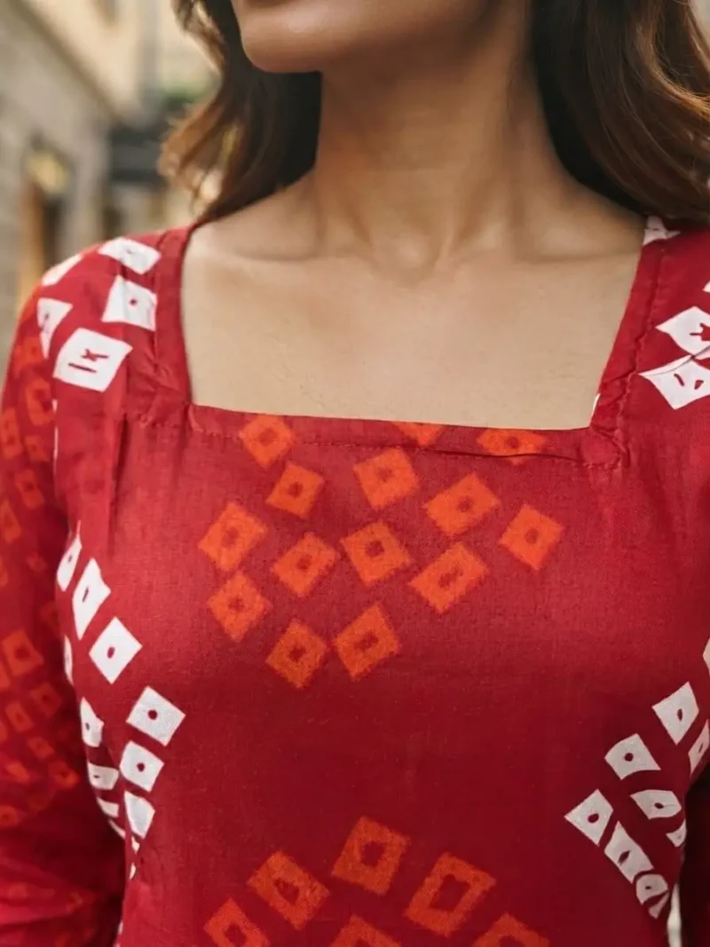Traditional Red Bandhani Printed 60-60 Cotton Top close neck