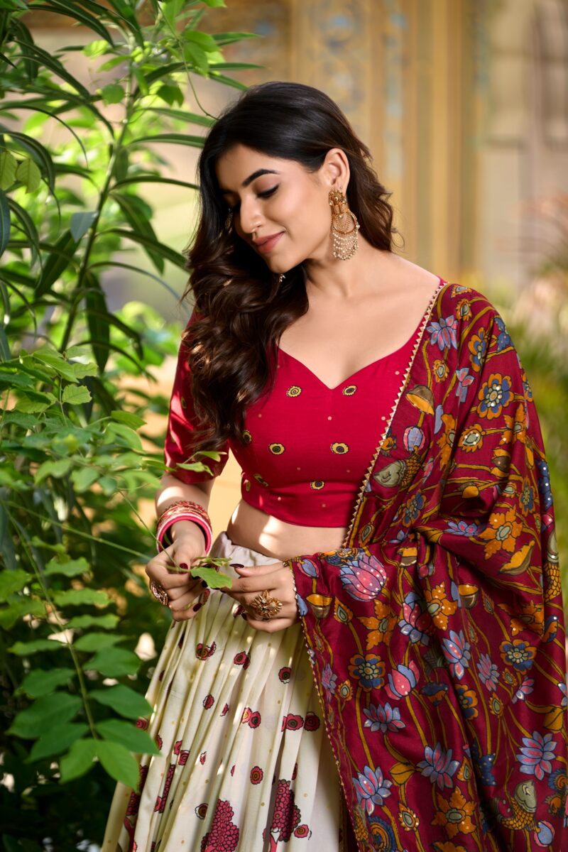 Off White colour Tussar Silk Kalamkari Print Pattu Half Saree Lehenga close look